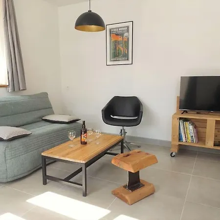 L'aigrette Moderne, Ensoleille Et Bien Place Ferienhaus *