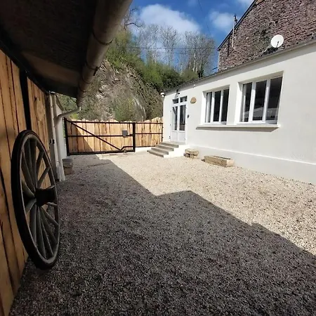 L'aigrette Moderne, Ensoleillé Et Bien Placé *