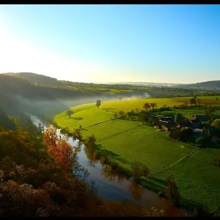 L'aigrette Moderne, Ensoleille Et Bien Place * Thury-Harcourt-le-Hom
