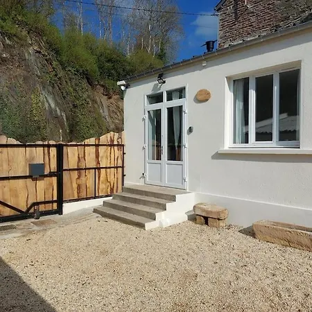 L'aigrette Moderne, Ensoleille Et Bien Place * Thury-Harcourt-le-Hom