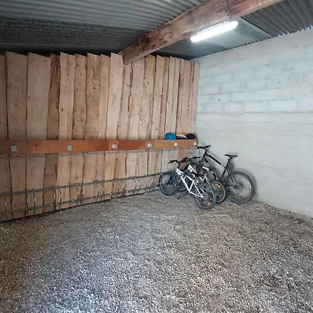 L'aigrette Moderne, Ensoleillé Et Bien Placé *