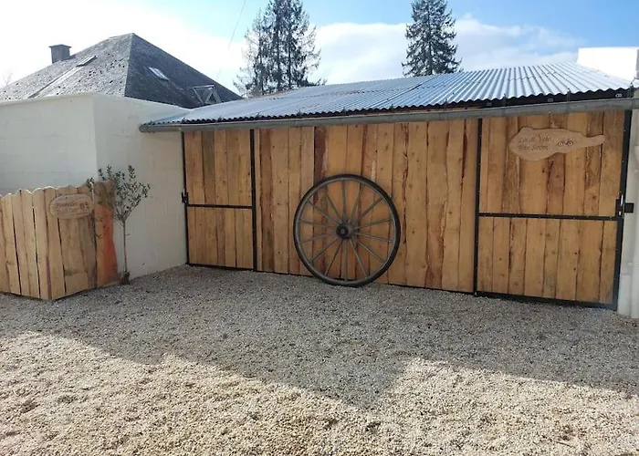 L'aigrette Moderne, Ensoleille Et Bien Place Thury-Harcourt-le-Hom