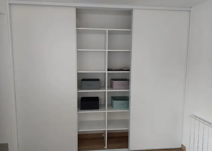 L'aigrette Moderne, Ensoleille Et Bien Place Thury-Harcourt-le-Hom