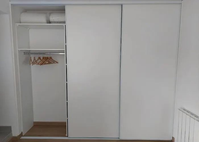 L'aigrette Moderne, Ensoleille Et Bien Place Thury-Harcourt-le-Hom