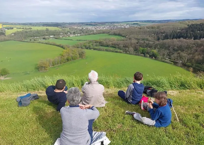 Semesterbostad L'aigrette Moderne, Ensoleille Et Bien Place Thury-Harcourt-le-Hom
