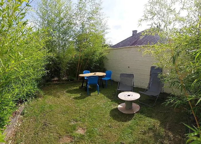 L'aigrette Moderne, Ensoleille Et Bien Place * Thury-Harcourt-le-Hom